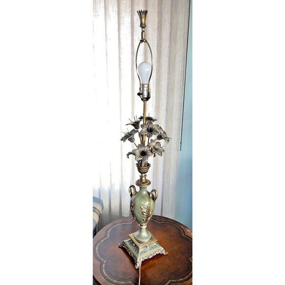 Antique French Victorian Art Deco Set Of 2 Hand Painted Lily Floral Lamps Works - Picture 2 of 16